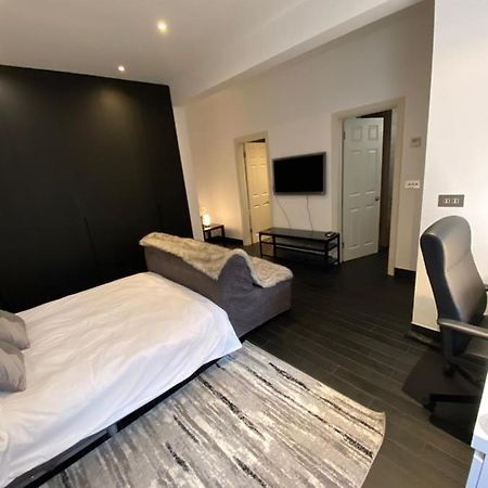 Appartement Beautiful Modern Studio In High Street Kensington à Londres Extérieur photo