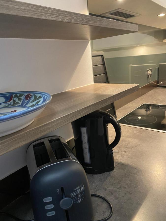 Appartement Beautiful Modern Studio In High Street Kensington à Londres Extérieur photo