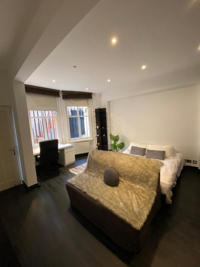Appartement Beautiful Modern Studio In High Street Kensington à Londres Extérieur photo
