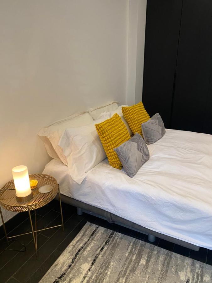 Appartement Beautiful Modern Studio In High Street Kensington à Londres Extérieur photo