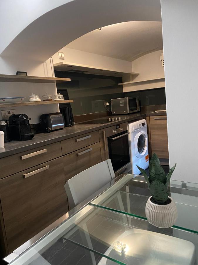 Appartement Beautiful Modern Studio In High Street Kensington à Londres Extérieur photo